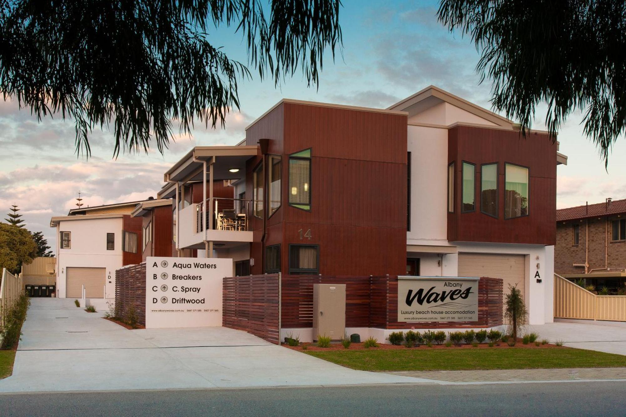 Vila Albany Waves Exteriér fotografie